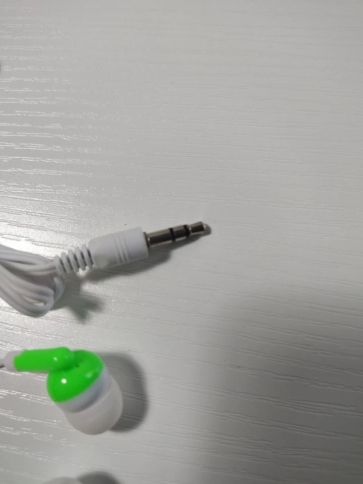 Lote De 35 Suministros TFD Auriculares A Granel, 3.5mm, Nuevos Foto 4 de 4