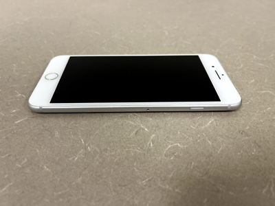 Apple iPhone 8 Plus-64GB-Silver (Unlocked) A1864 (CDMA + GSM