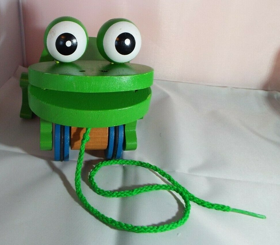 Melissa & Doug Frolicking Frog Pull Toy Wooden Pull Along Rolling