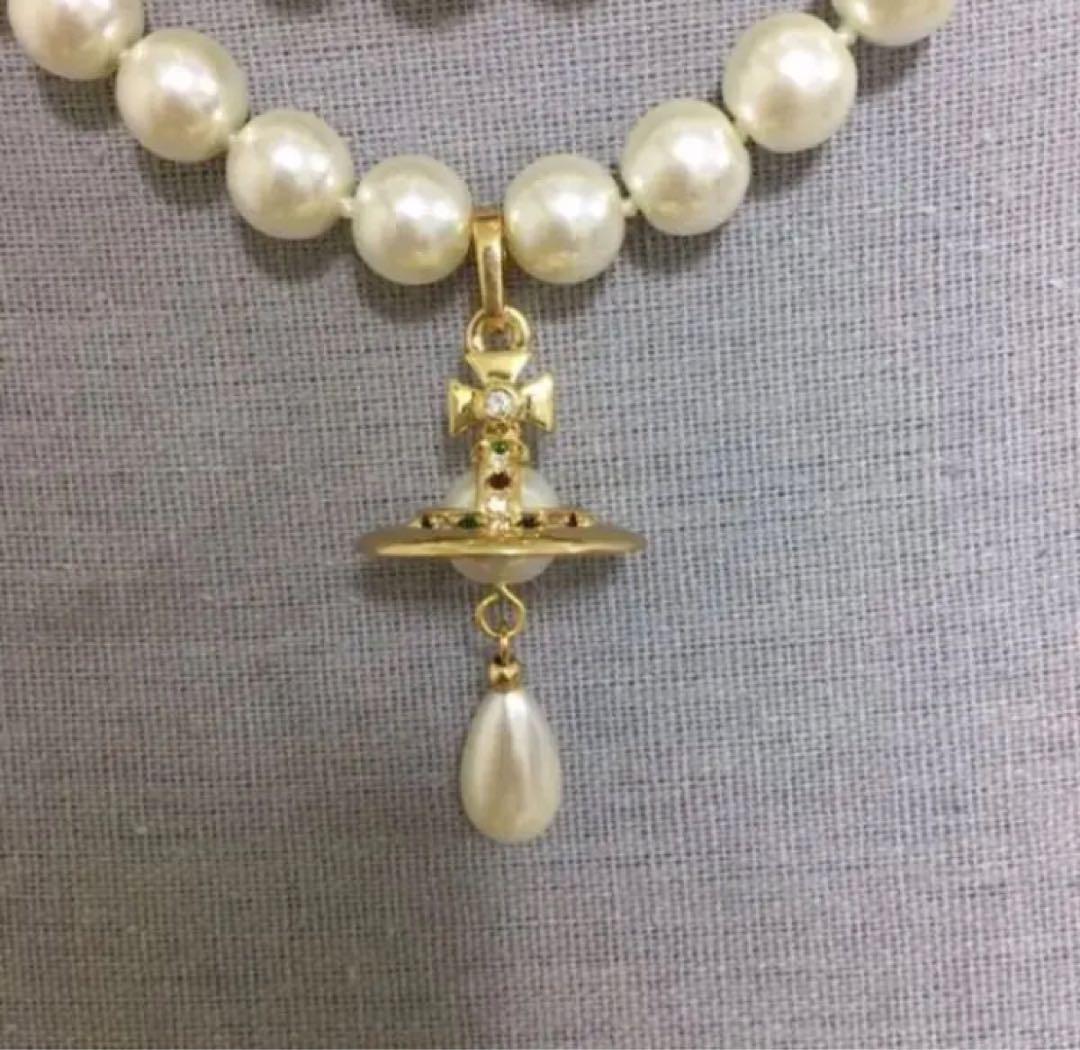 Vivienne Westwood 3-strand Drop Pearl Necklace Gold w Vivienne Westwood 3-strand Drop Pearl Necklace Gold w