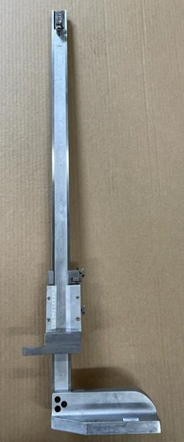 Mitutoyo 24" Vernier Stainless Steel Height Gage