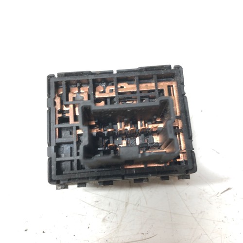 BOTÓN INTERRUPTOR CONTROL AJUSTE ESPEJO RETROVISOR NISSAN X-TRAIL GENUINO 2001-2005 - Imagen 2 de 3