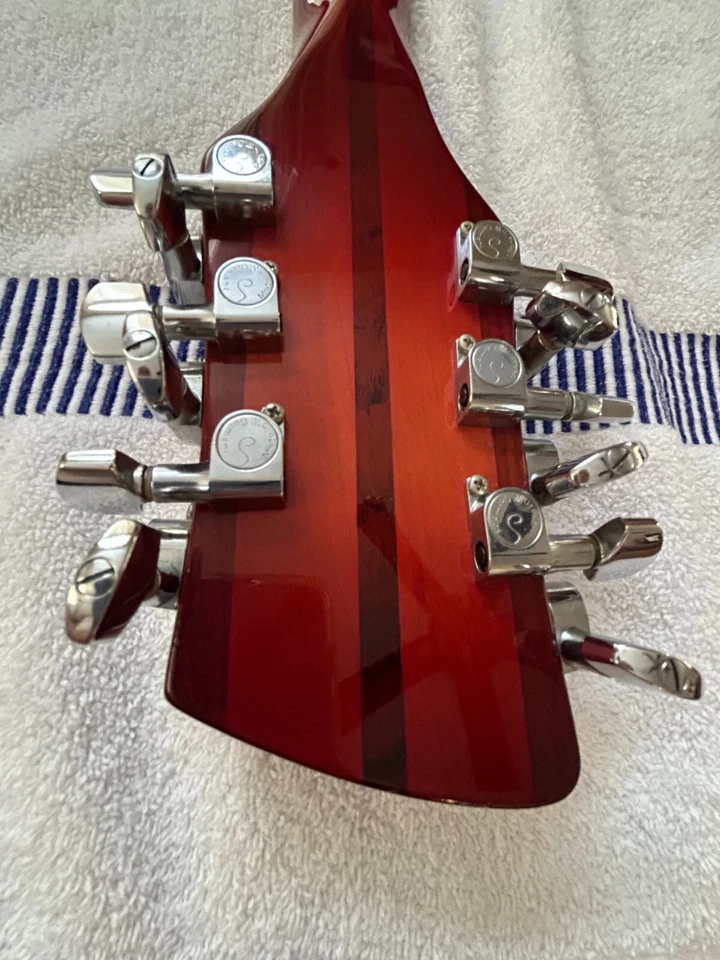 Guitarra Eléctrica Rickenbacker 360/12 12 Cuerdas, Fireglo con Estuche Rígido Original Foto 2 de 4