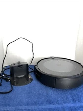 iRobot Roomba i4 EVO (4150) Wi-Fi Connected Robot Vacuum - Excell Cond.