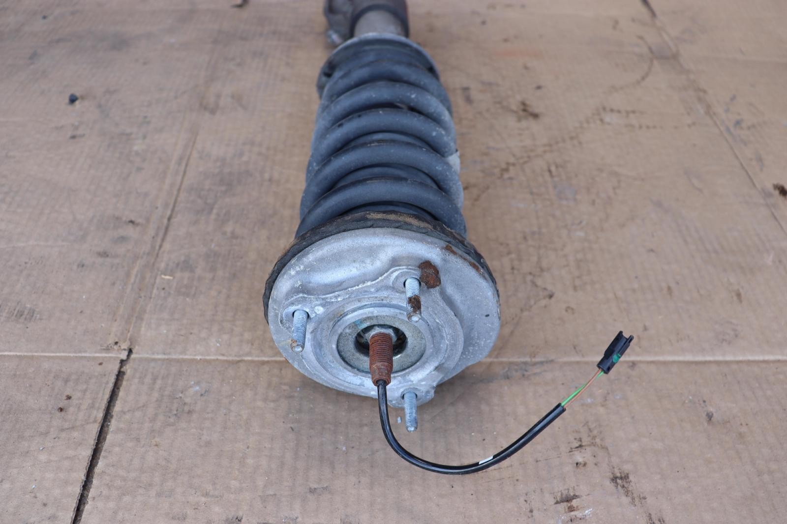 2014-2020 MASERATI QUATTROPORTE AWD FRONT RIGHT SIDE SHOCK STRUT ABSORBER OEM