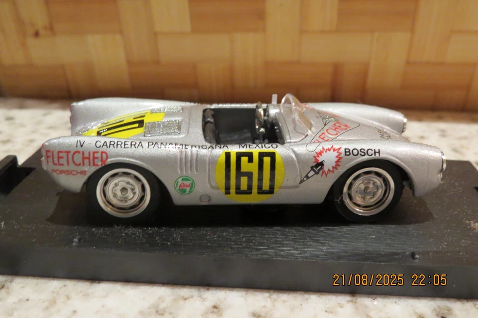 BRUMM 1/43 : PORSCHE 550 RS "Carrera Mexico" en boîte d'origine - Photo 4/4