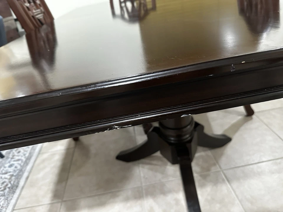 Solid Wood Dining Table with 4 Chairs. Used In Good Condition. 75x42x30 See Pics - Image 4 of 4