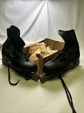 Vintage 1960 s Canadian Rocket Men s Size 9 Ice Skates