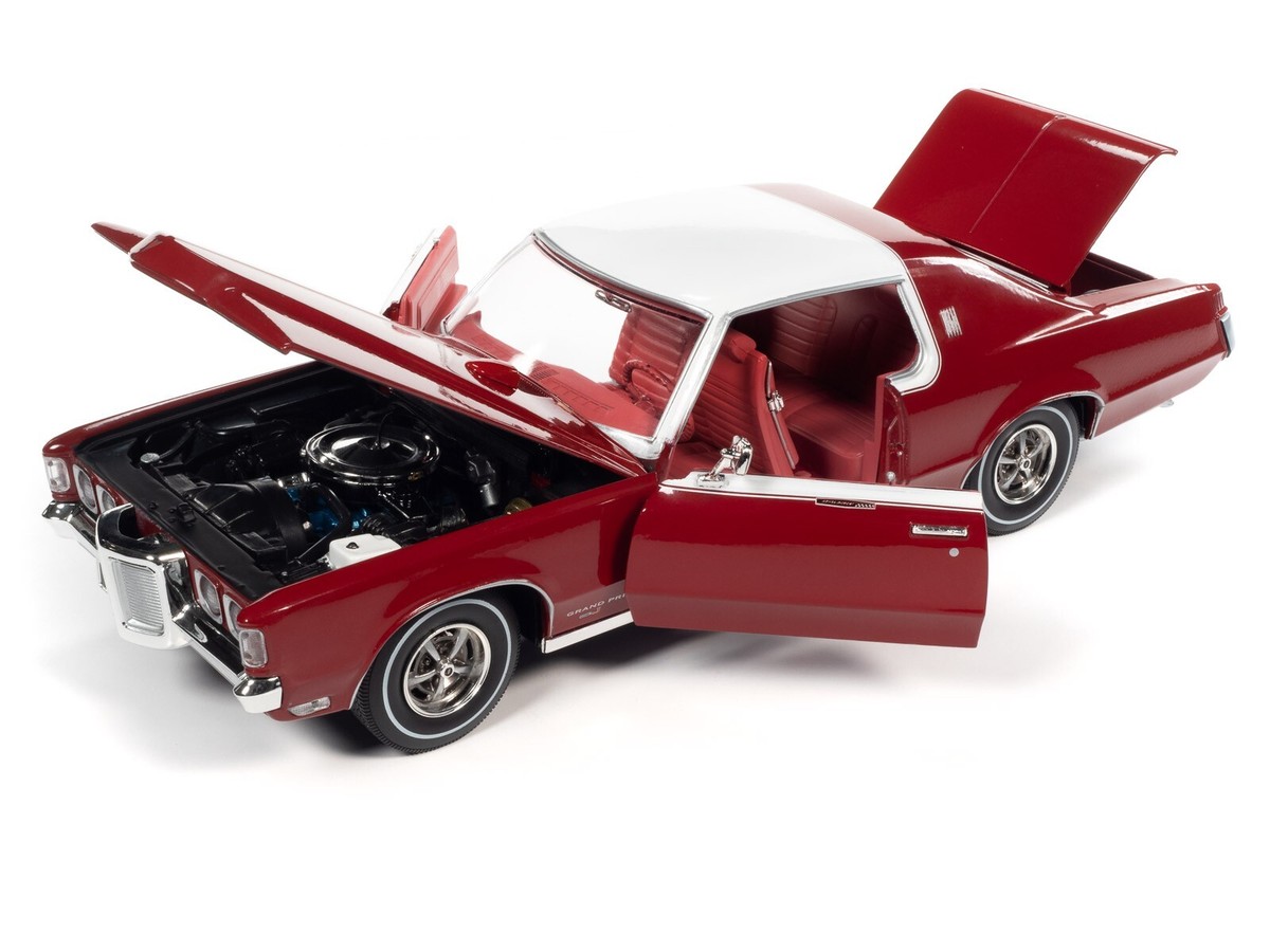 Auto World 1:18 - 1969 Pontiac Grand Prix Hardtop (Royal