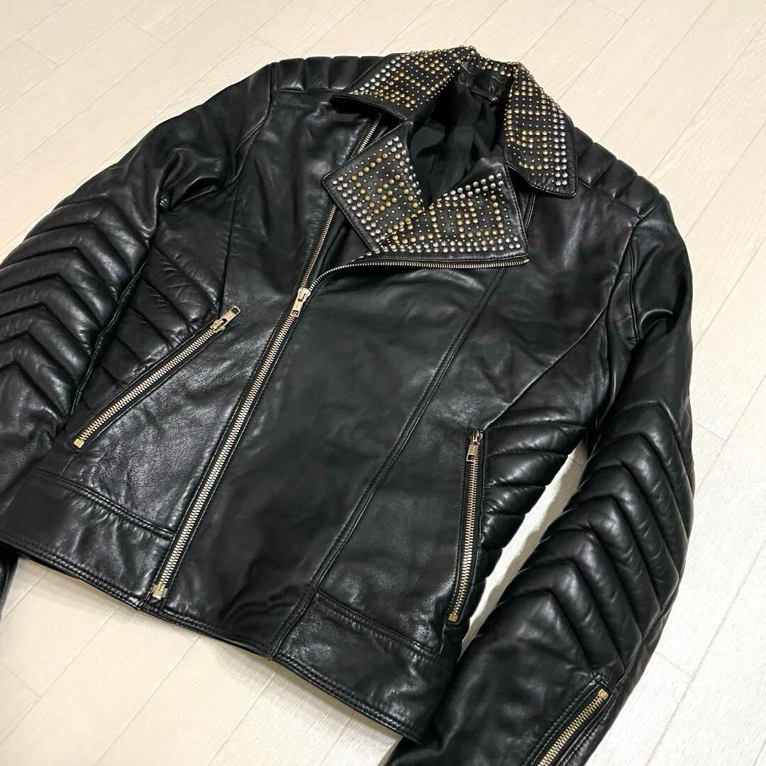 美品! H＆M × VERSACE メンズ オールレザー スタッズ ライダースL VERSACE】【H＆M別注】【グレカ柄スタッズ】【アウター