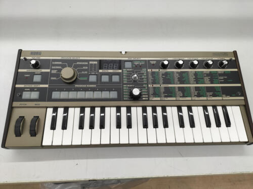 Korg microKORG Synthesizer Vocoder 37 Keys Analog Modeling