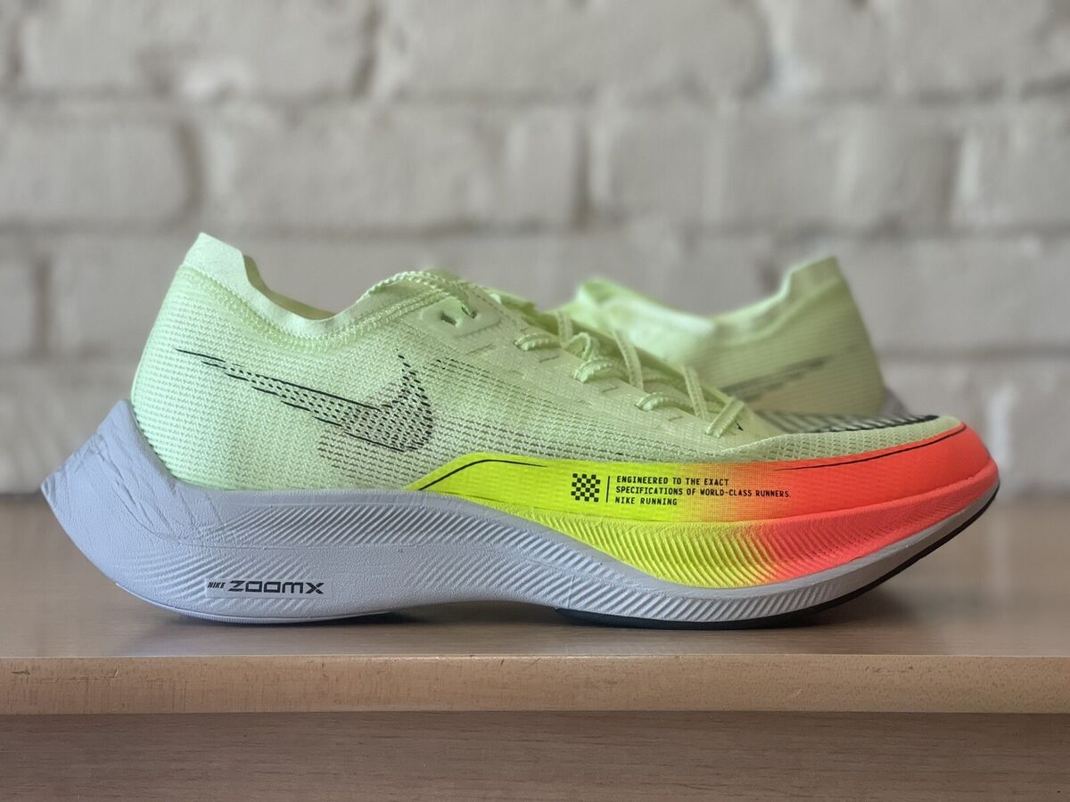 Nike ZoomX Vaporfly Next% 2 Volt Hyper Orange Men's Size 11 Nike ZoomX Vaporfly Next% 2 Volt Hyper Orange Men's Size 11