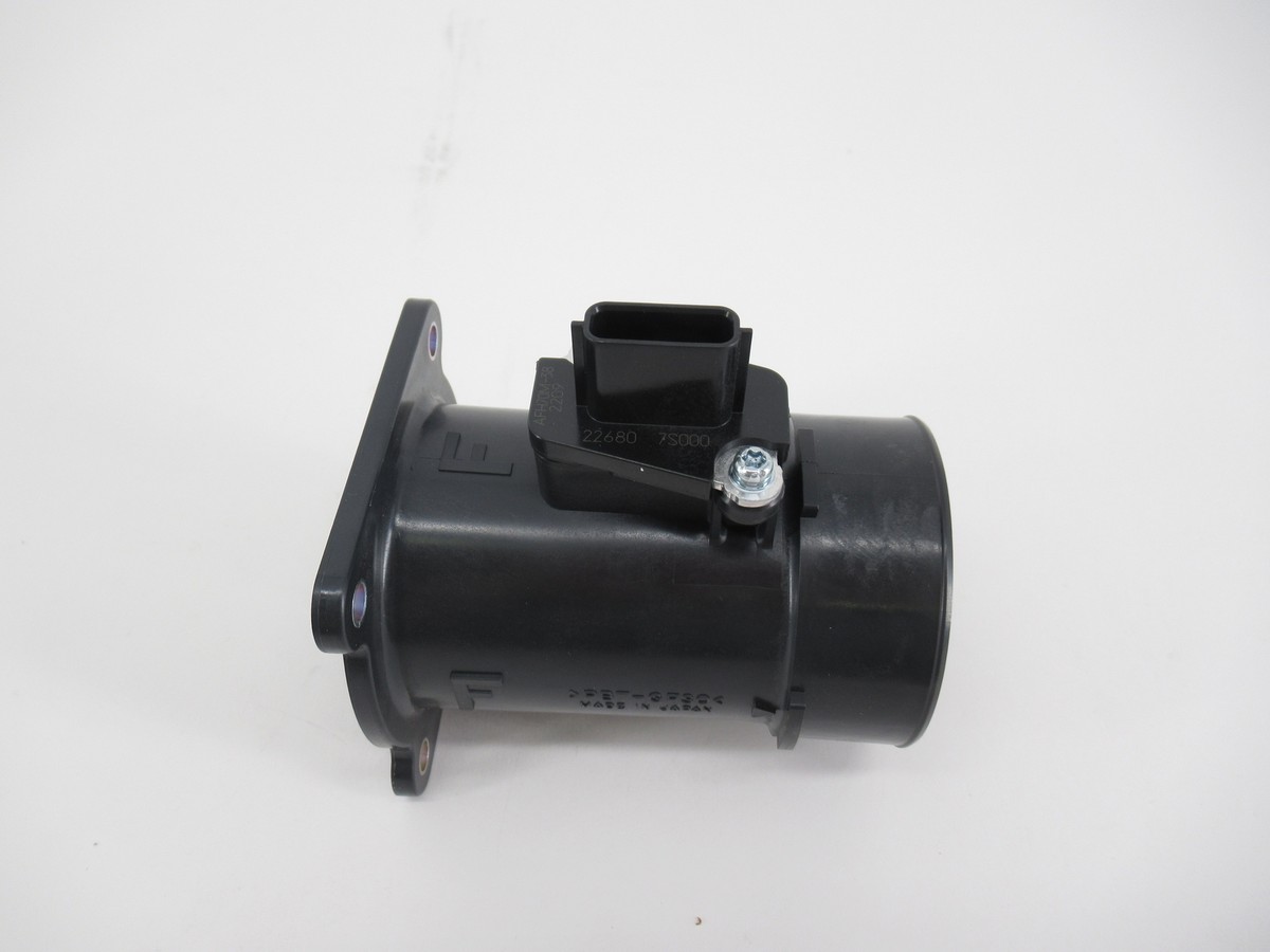 Genuine OEM Nissan 22680-AW400 Mass Air Flow Sensor MAF 2004-2006