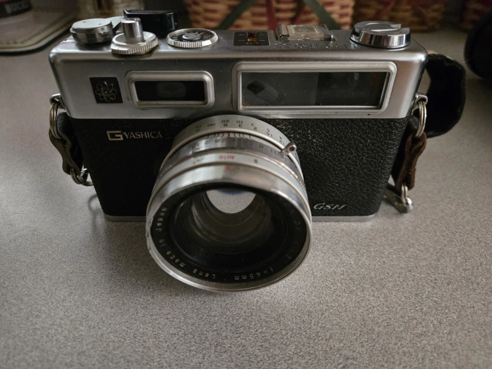 Cámara Yashica GSN electro 35 Foto 4 de 4