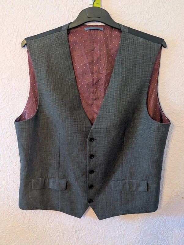 Next Men's Grey Houndstooth Check Suit Waistcoat 46R Wedding Formal Tailored image 2