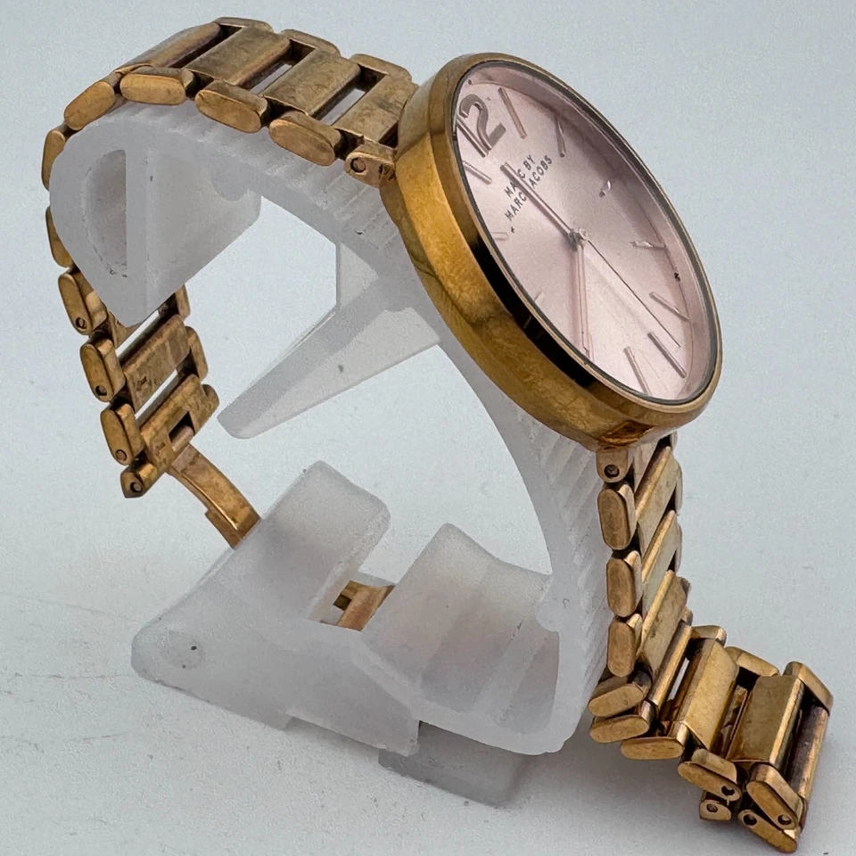 Женские кварцевые часы Marc Jacobs MBM3042 50 м розовое золото сталь новый аккумулятор 6,25 дюйма - Изображение 3 из 4