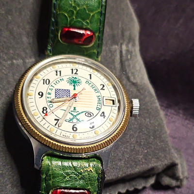 Vostok Komandirskie  Operation Desert Shield  Vintage Uhr   läuft! (UdSSR 1991)