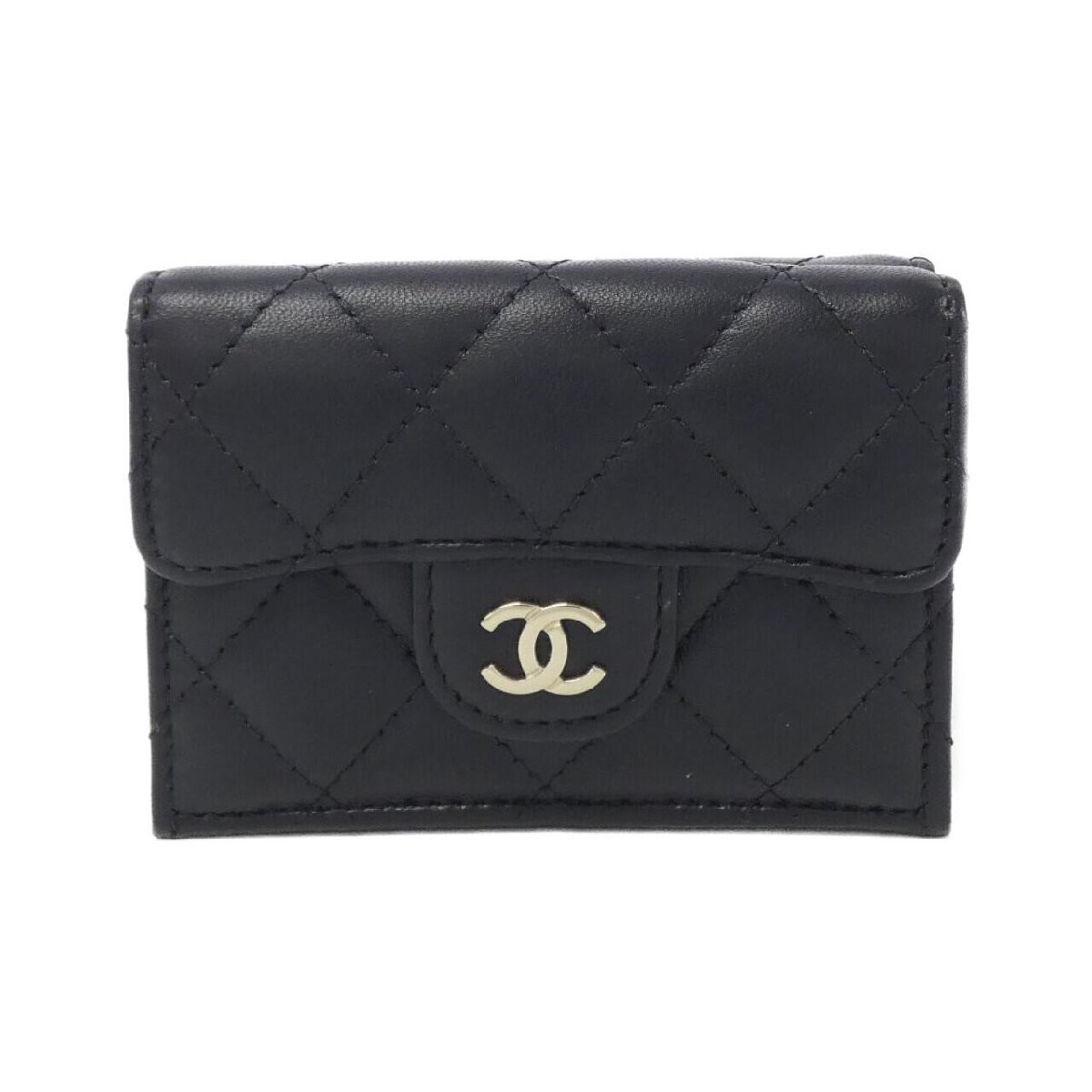 CHANEL Timeless Classic AP0230 Leather Wallet Elegant & Chic