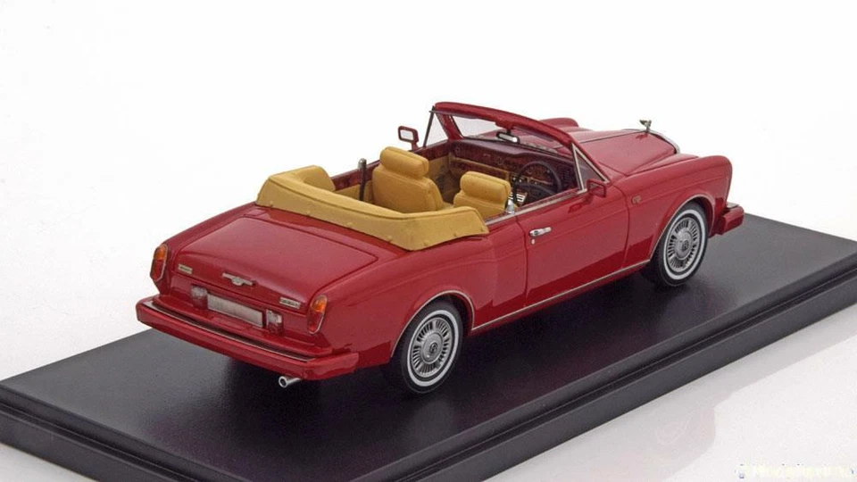 Bentley Continental Cabrio 1985 Red Neo 44150 1/43 Resina Convertible - Immagine 2 di 3