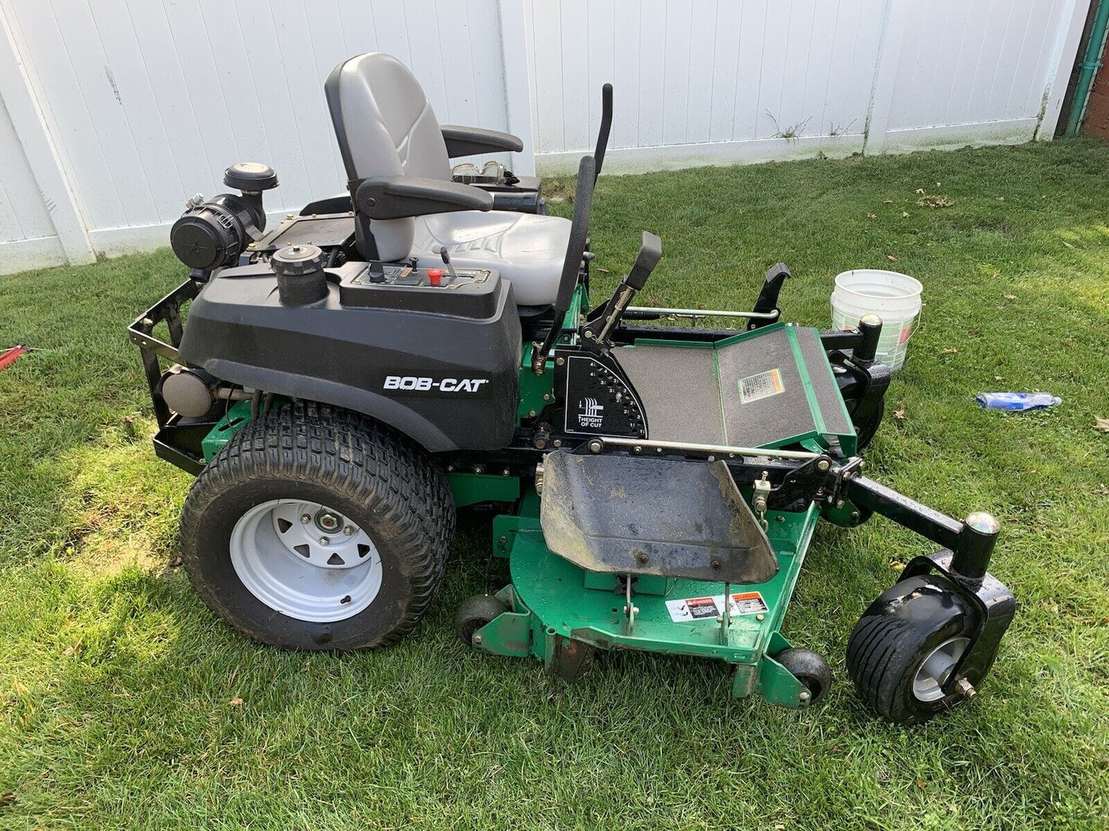 zero-turn-bob-cat-lawn-mower-ebay