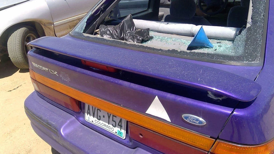 1993 1994 1995 1996 Ford Escort Rear Spoiler Back Wing Oem Purple - Image 3 of 4