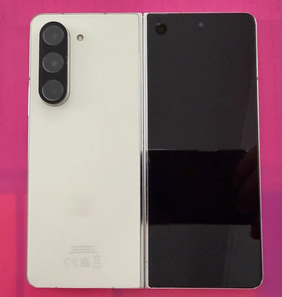 Samsung Galaxy Z Fold5 · 1TB, Foto 1 von 4