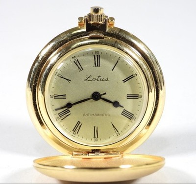 Lotus Analog Quartz Men Gold Pocket Watch Anti-Magnetic In Operation Current Con