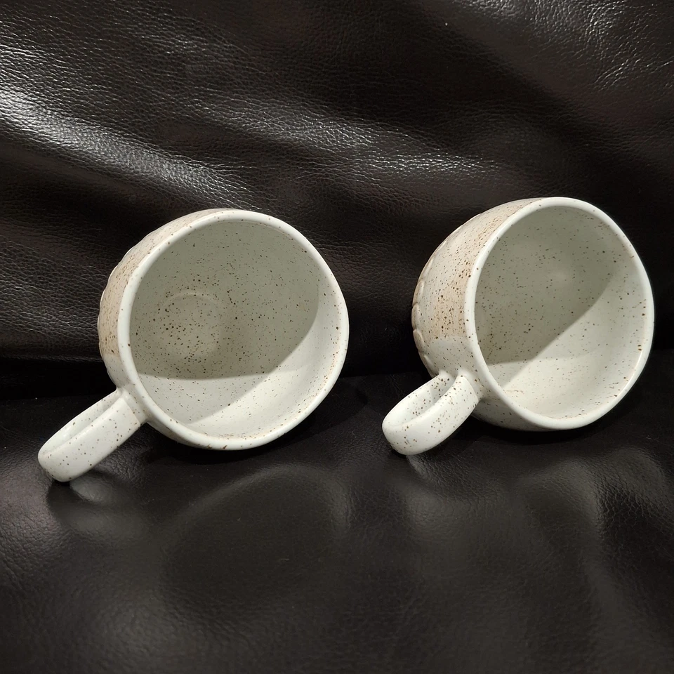 Robert Gordon Ceylon Natural MUG ×2 Stoneware HAND BRUSHED GLAZE 350ml Scalloped - image 3 of 4