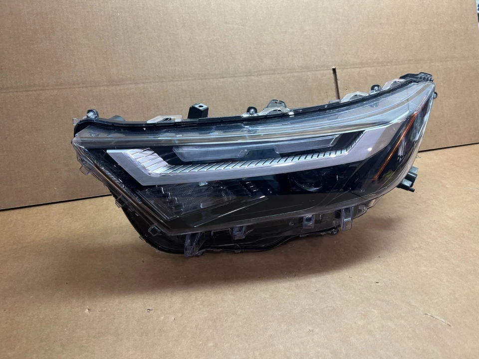 OEM 2022 2023 TOYOTA RAV4 LED HEADLIGHT HALOGEN SIGNAL STYLE LEFT SIDE LH - Image 2 of 4