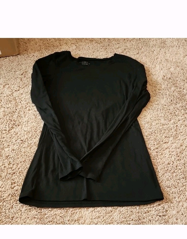 Old Navy Women's Long Sleeve Shirt