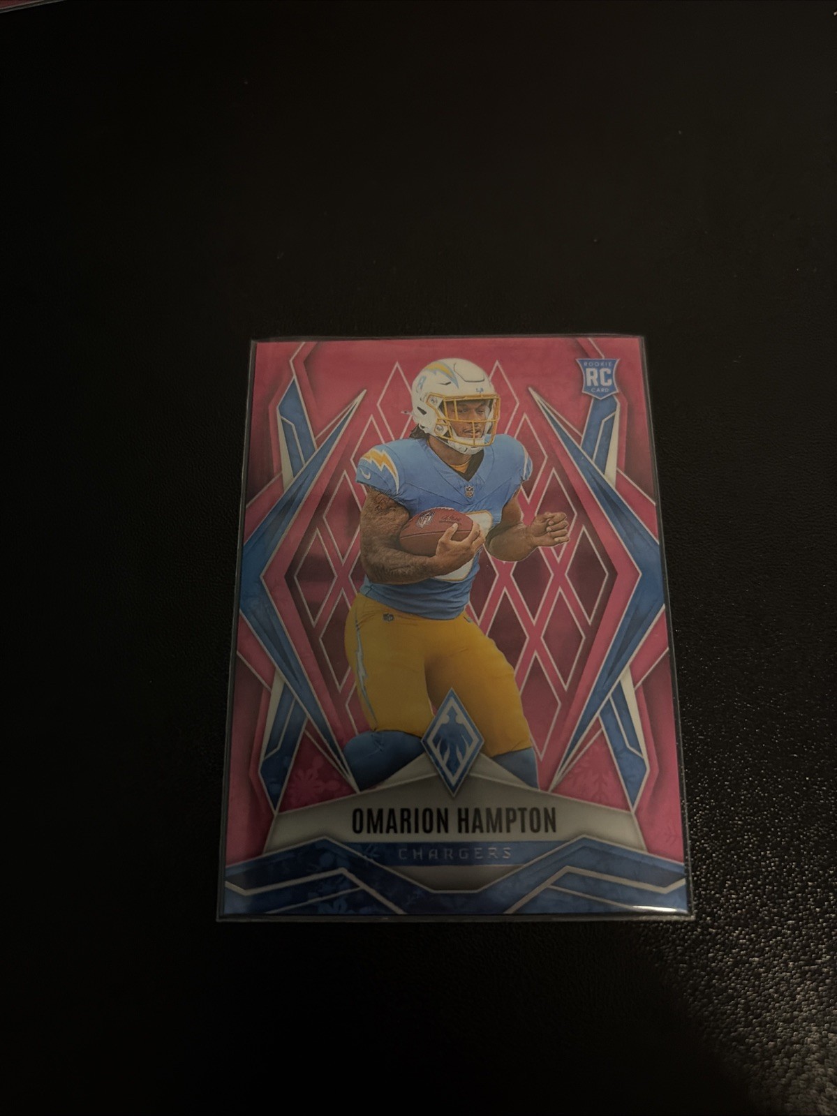 2025 Panini Phoenix - Rookies Omarion Hampton #192 Pink Hyper /299 (RC)