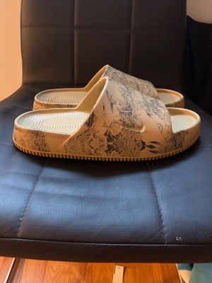 Nike Men's Calm Printed Slides in the Parachute Beige/Anthracite