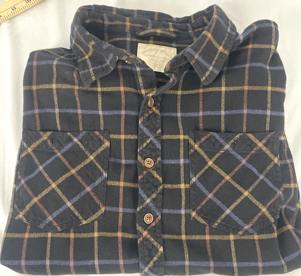 Camisa de franela a cuadros manga larga con cuello XXL abotonada THREADS 4 THROUGHT Foto 4 de 4