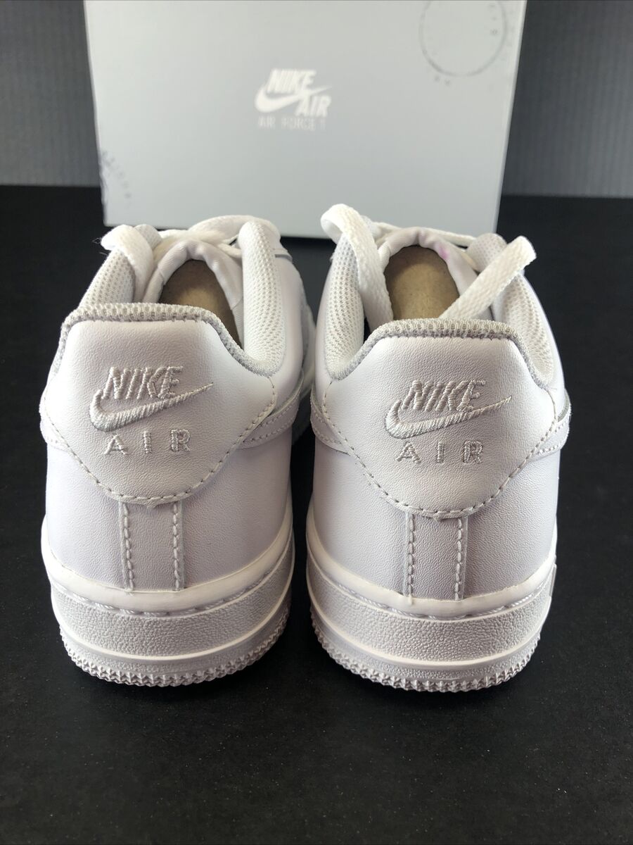 NIKE AIR FORCE 1 Women's 6 GS 4.5Y AF1 Mid Top Triple White NIKE AIR FORCE 1 Women's 6 GS 4.5Y AF1 Mid Top Triple White