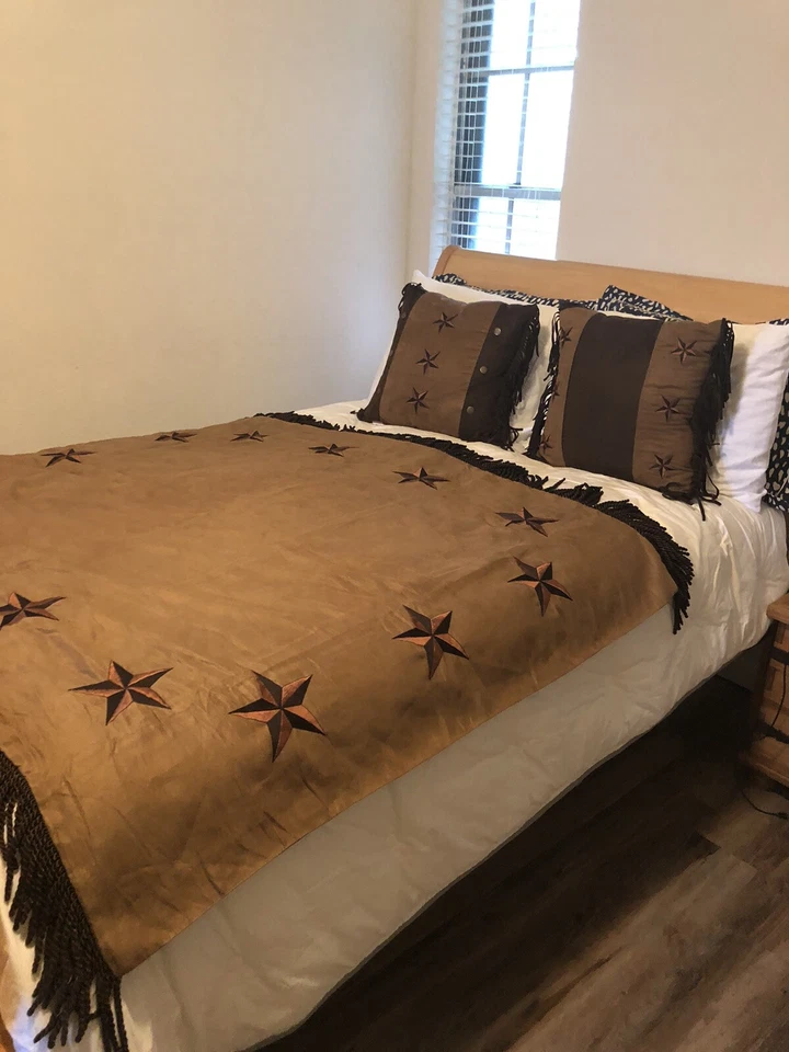 "Manta Western Throw marrón tostado vaquero bordado estrella 50x60"" usada en excelente estado" Foto 2 de 4