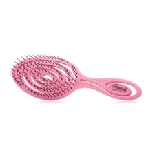 Anti-Hair Loss Brush Anti tangle brush Raghad Almohareb organics