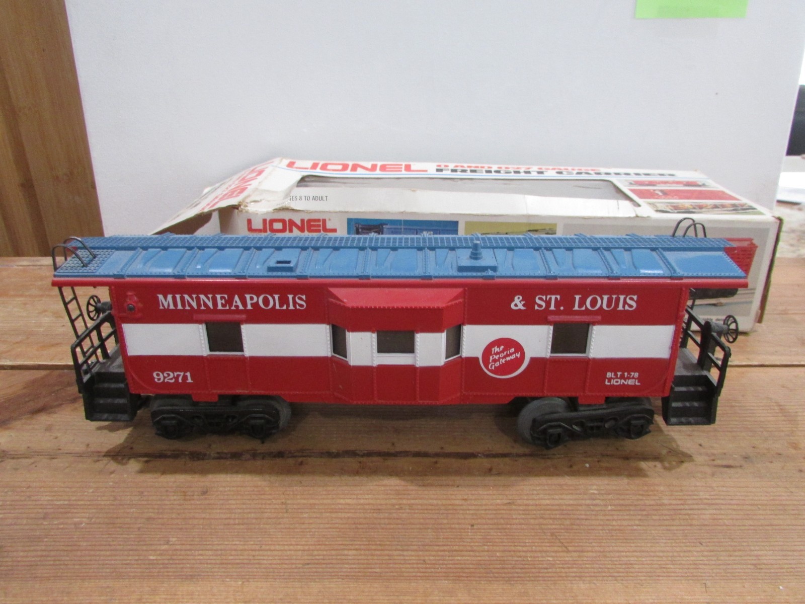 Click here to see eBay Auction