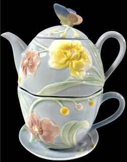 OBO 🍵 🌸 TEA FOR ONE TEAPOT CUP SET CERAMIC STACKABLE FLORAL DESIGN Pastel Blue