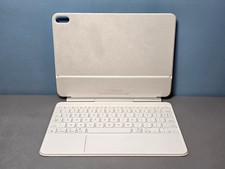 Authentic Apple Magic Keyboard for iPad Air 11-inch (M3) White