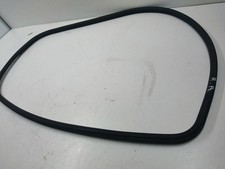 Volkswagen PASSAT B5 2000 Droite Joint en caoutchouc de corps de porte avant