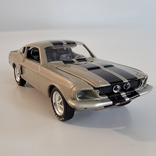 Hot Wheels Premium Shelby GT500 Chip Foose "Eleanor" Mustang Gone in 60 Seconds