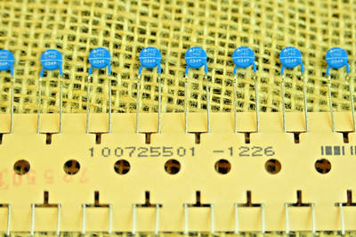 25 Stück PTC Thermistor C 980-A 120-A 70, UL 5X1 von Epcos