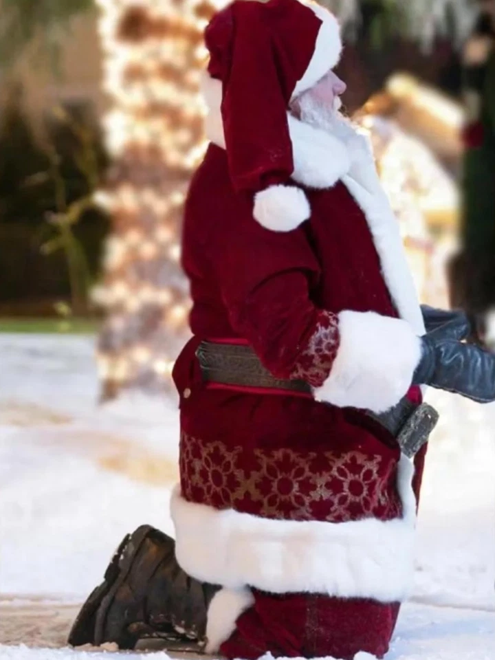 Premium Santa Claus Suit – Red Velvet Jacket with White Fur Trim for Christmas - Image 2 of 4
