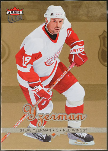 2005 Steve Yzerman [Gold Medallion] #74