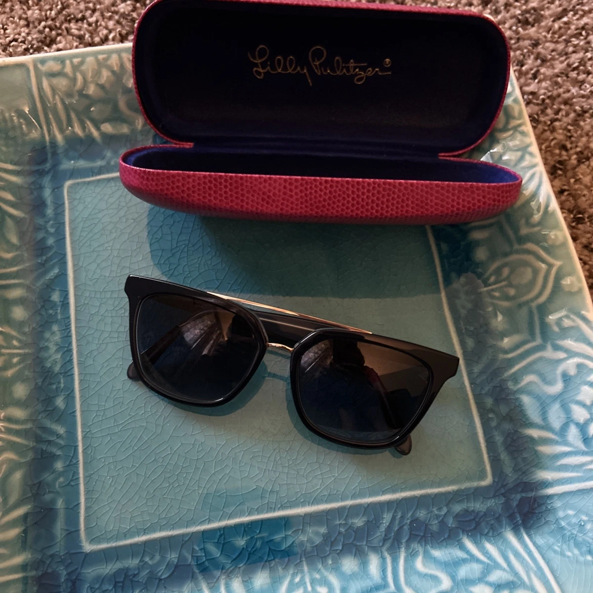 Lilly Pulitzer Plastic Frame Sunglasses for Women for sale 