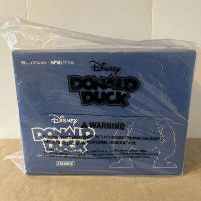 BLITZWAY Carbotix Disney Donald Duck Robot LED Action Figure Toy