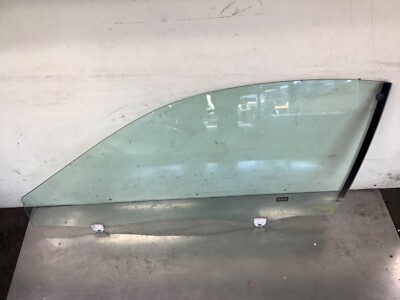 94-01 Integra 2 Door hatchback Left driver side Door glass window  Used OEM