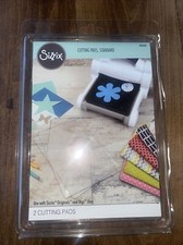 NEW Pair of 2 Sizzix Cutting Pads, Use with Sizzix Originals  Bigz Dies 800001