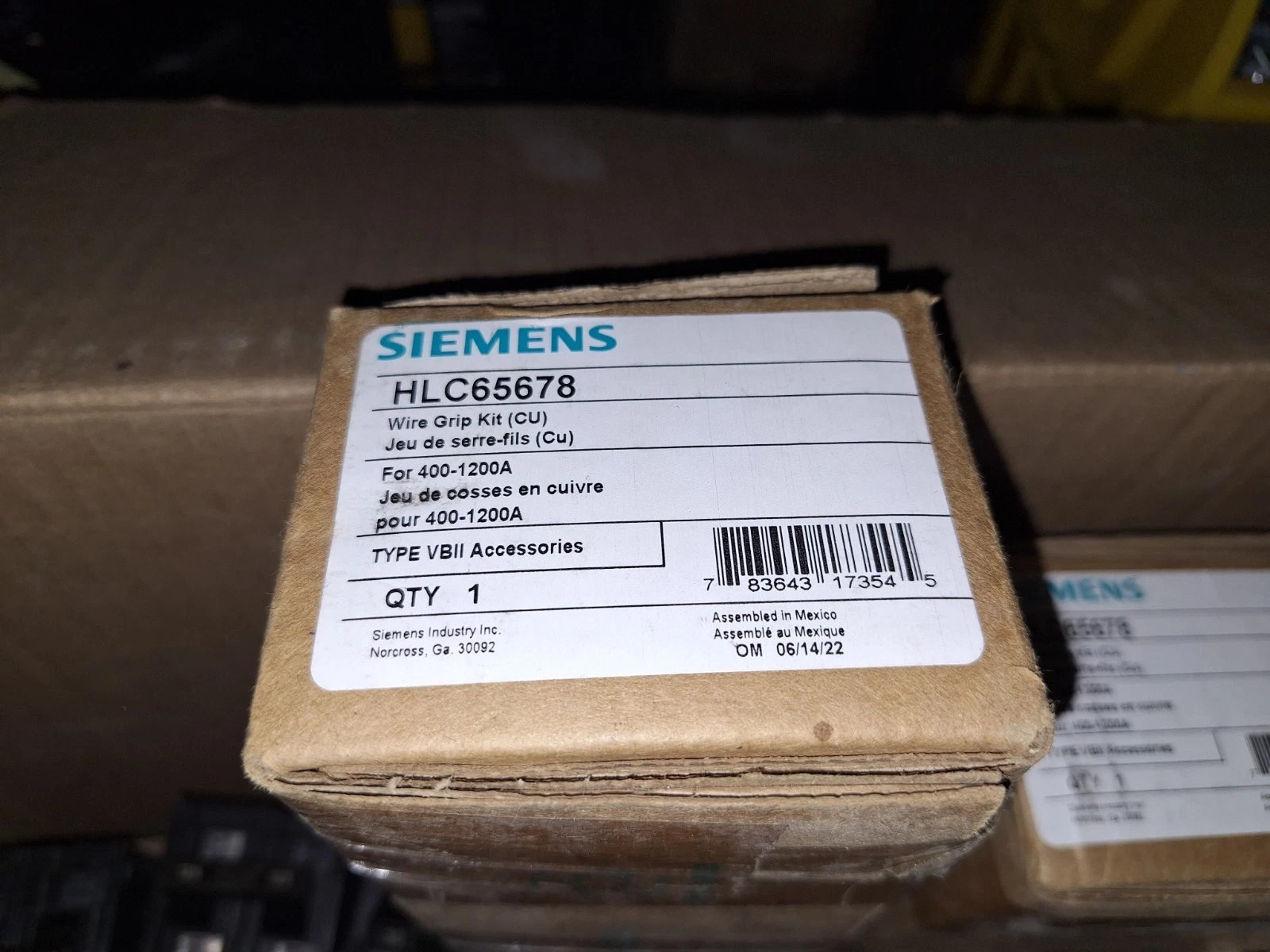 SIEMENS HLC65678 Main Lug Grip Kit CU- 400-1200A VBII Heavy Duty Switches
