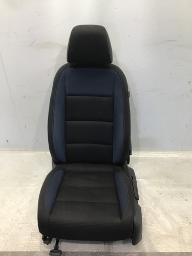 VW Golf VI 5K Sitz links vorne 4/5-Türer Fahrersitz Sitzheizung